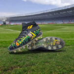 کفش فوتبال پسرانه مدل استوک بلند کد Rosh25 - تصویر 3