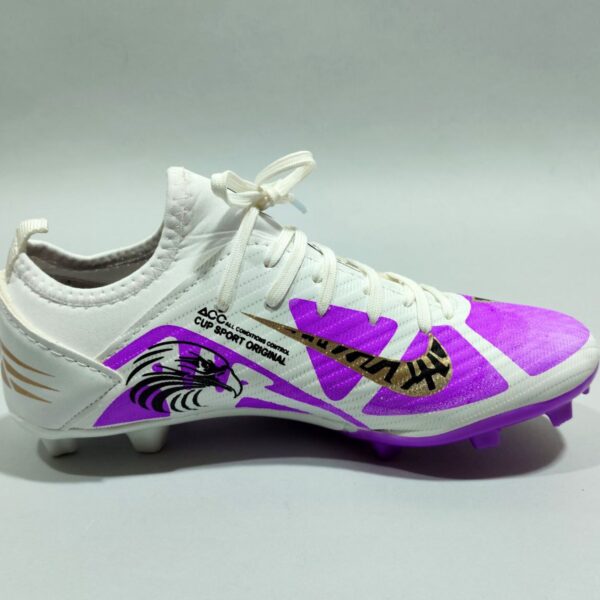 کفش فوتبال نایکی عقابی بنفش